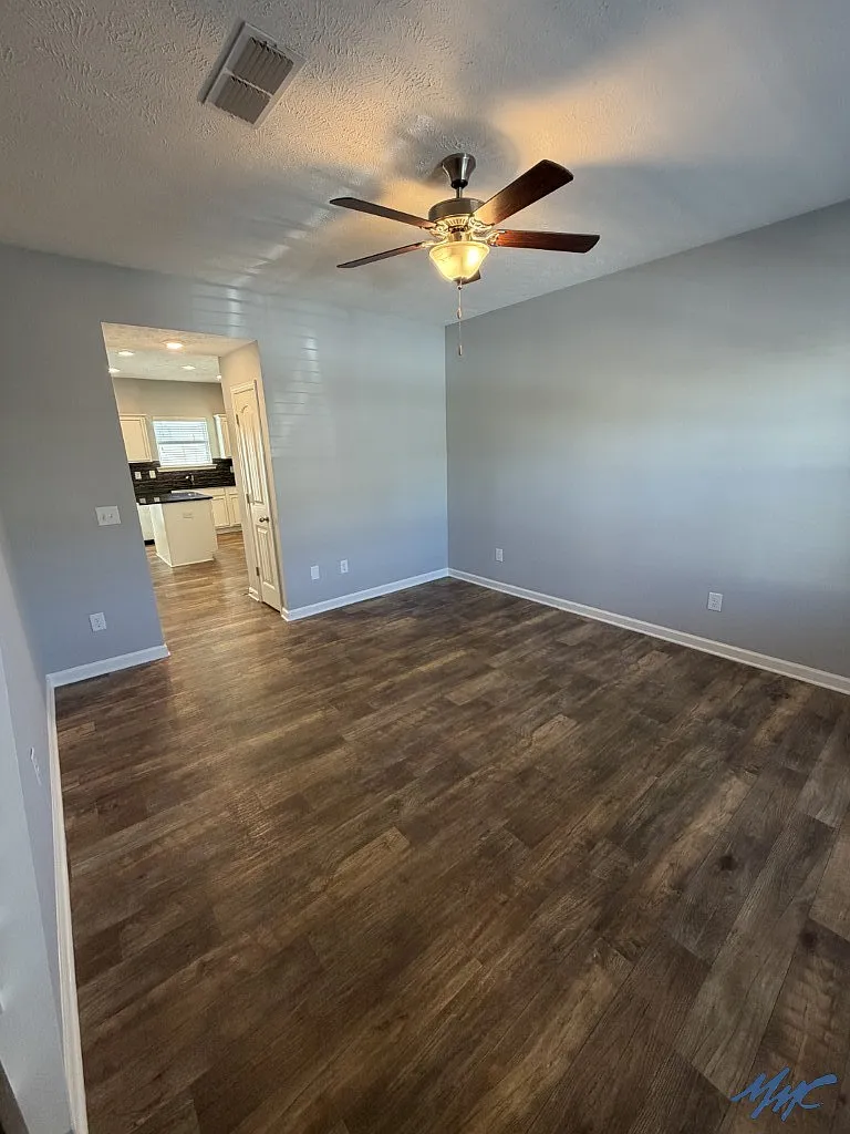 Building Photo - 3712 Righteous Dr
