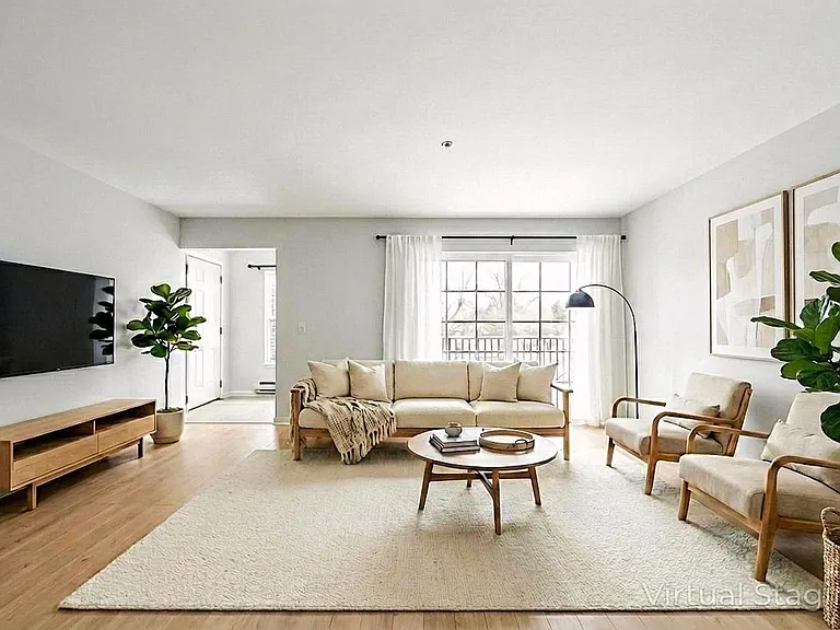 120 W Oakbrook Dr — Photo 12