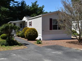 141 Queen Dr, West Wareham, MA 02576