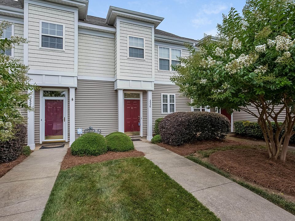 1st image of 2326 Loch Stone Dr