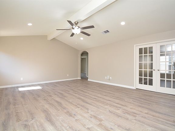 3rd image of 22411 Mount Echo Dr