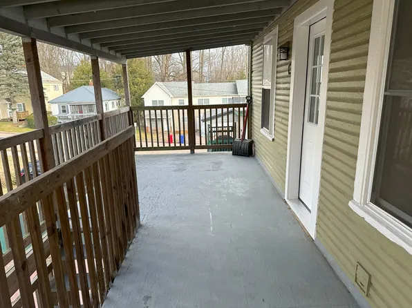 113 E Spring St Floor 2, Winooski, VT 05404