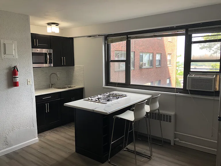 6515 John F Kennedy Blvd E — Photo 5