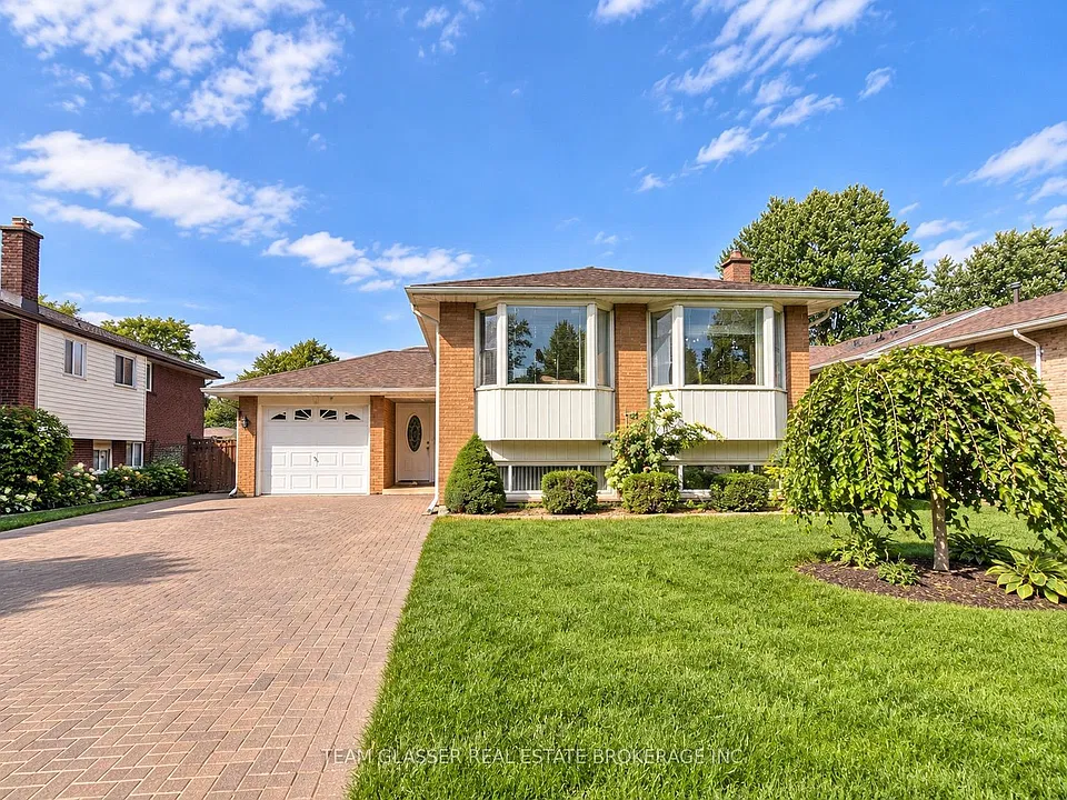 7 Harrow Ct #UPPER