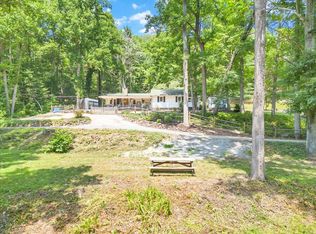 5419 Bradshaw Rd, Salem, VA 24153