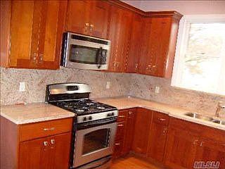 3rd image of 46 Barwick St