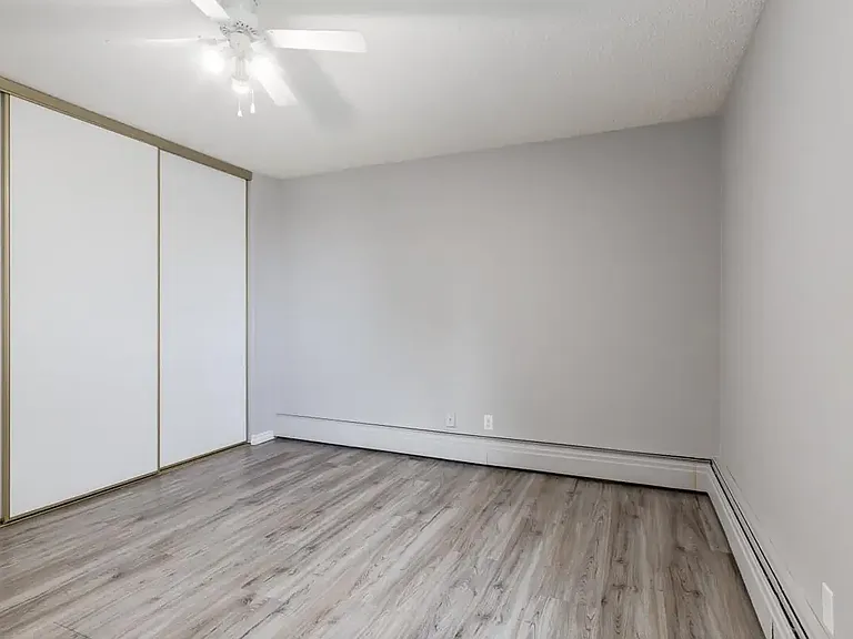 64 Corbitt Way SE — Photo 17