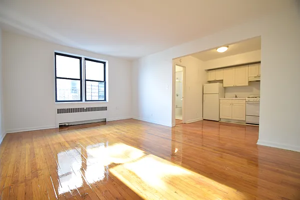 Rented by Goldfarb Properties | media 8