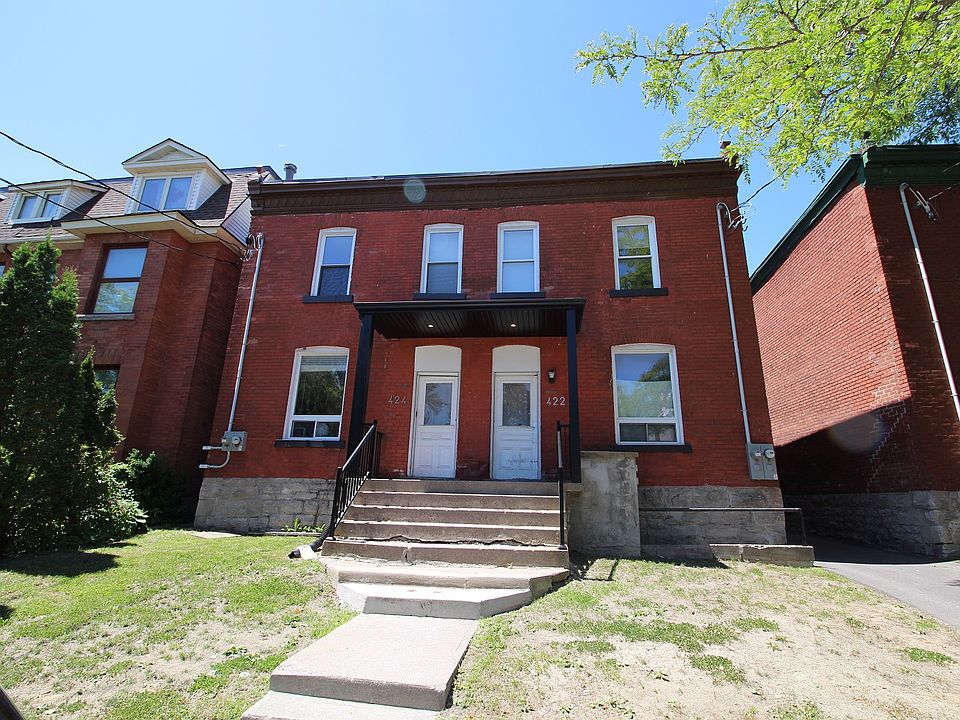 1st image of 424 Nelson St #2