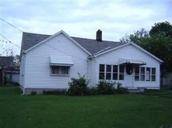 3051 Elyria Ave, Lorain, OH 44055