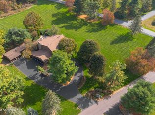 325 Longmeadow Rd, Shavertown, PA 18708