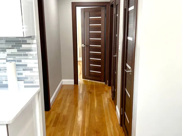 10-01 154th Street image 11 of 20