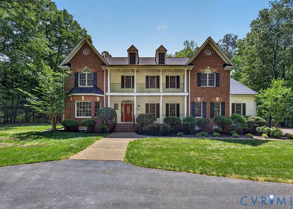 1st image of 13501 Blue Heron Cir