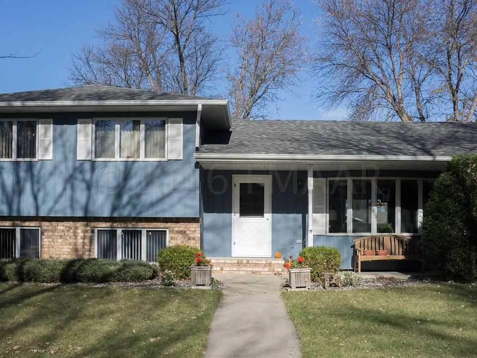 1st image of 72 N Woodcrest Dr N