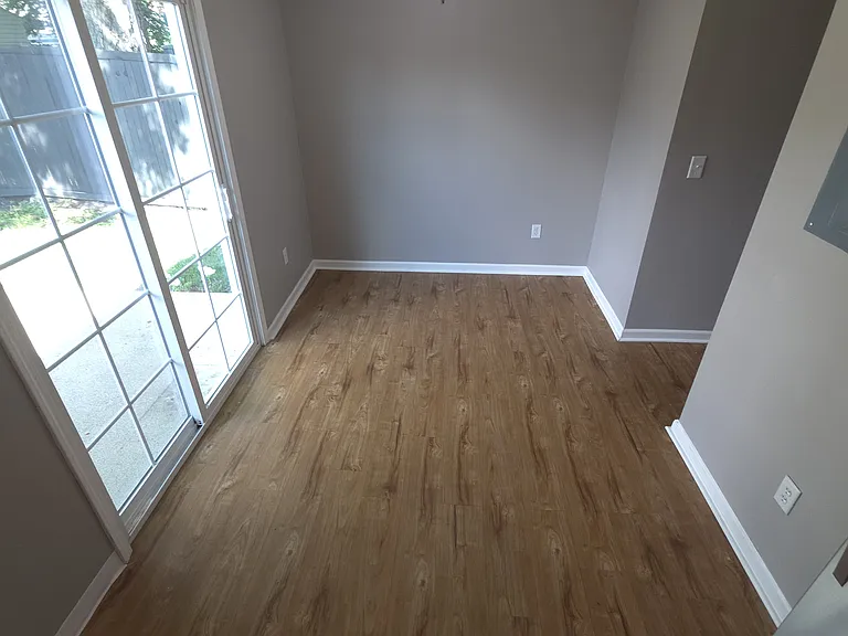 366 E Mithoff St — Photo 15
