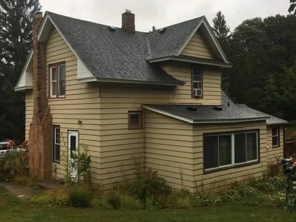 330 S East Ave, Dresser, WI 54009