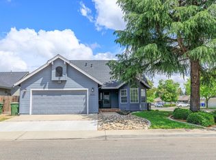 3002 Village Park Ct, Turlock, CA 95382