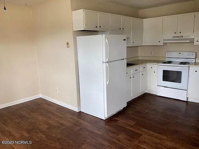 1 bed, 1.0 bath, 571 sqft, $700 — Photo 4