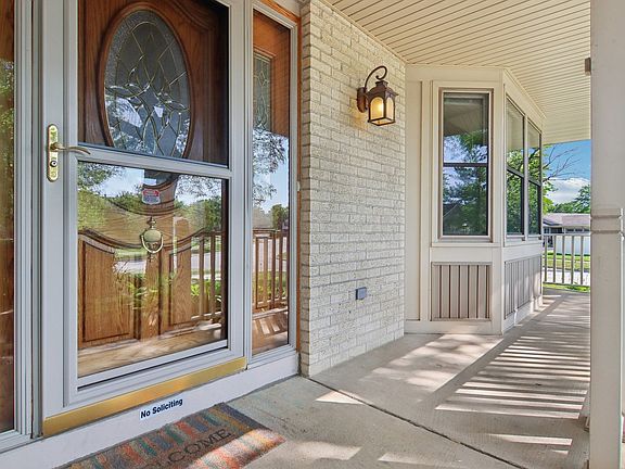 2nd image of 3760 N Alder Dr
