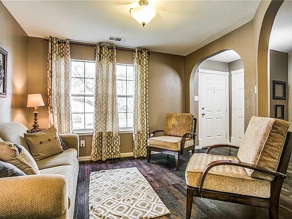 5th image of 5109 Meridian Ln