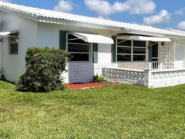 119 SW 10th Ct, Boynton Beach, FL 33426