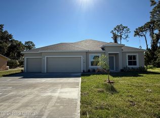 450 Di Lido St NE, Palm Bay, FL 32907