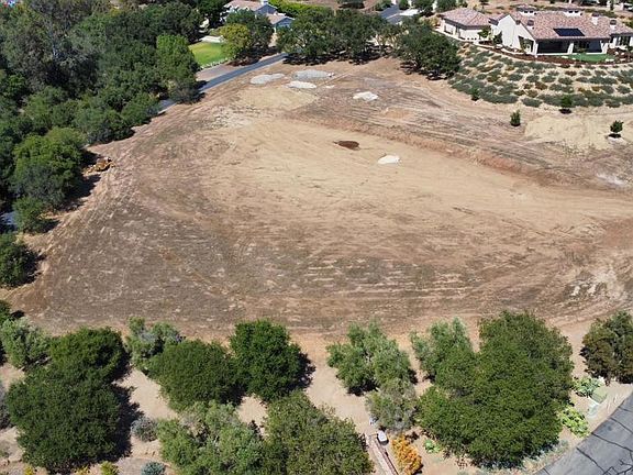 2nd image of 3006 Via Montevina
