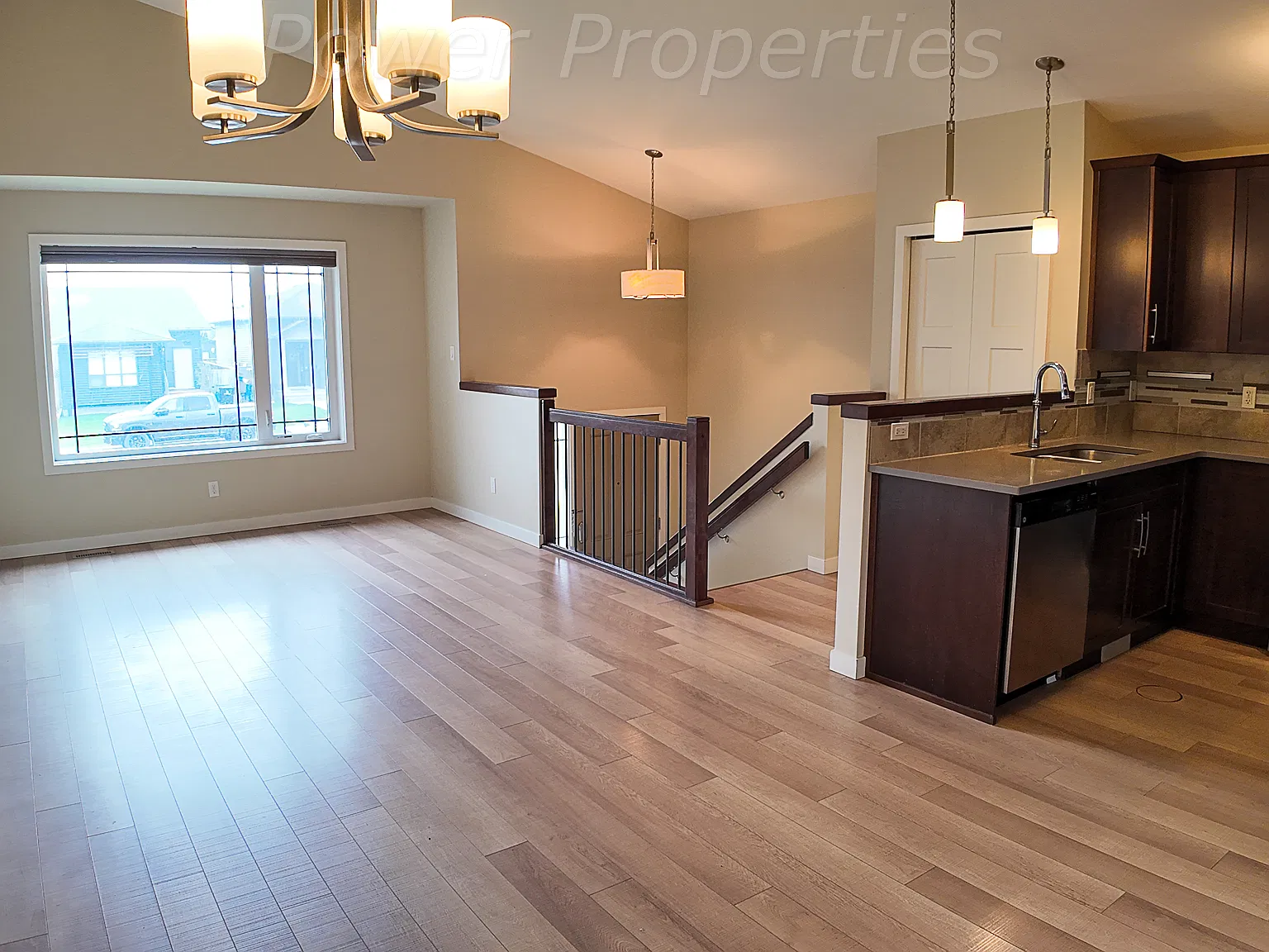 541 Blackwolf Blvd N — Photo 4