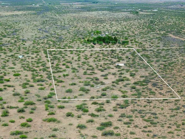 S Clovis Rd #39, Pearce, AZ 85625