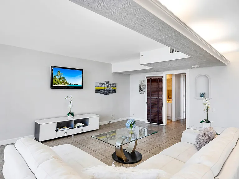 1717 N Bayshore Dr #ID1054112P — Photo 8
