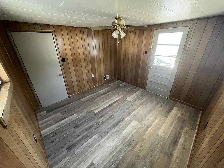 51 Locust St — Photo 1