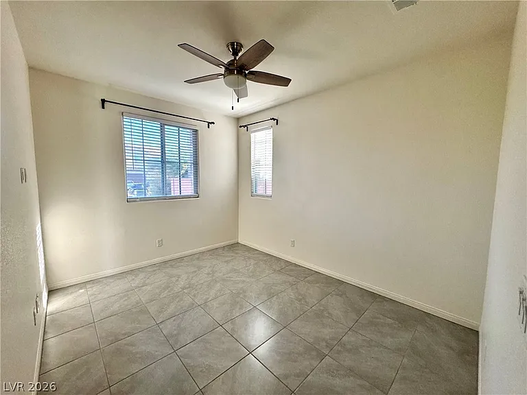 7318 Tunnel View Ct — Photo 9