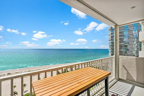 750 N Ocean Blvd #1507 Photo 1