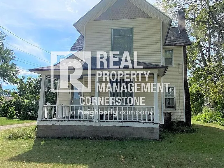 709 W Willard St — Photo 9