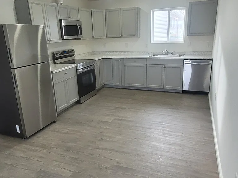 511-513 E 2nd St #511 — Photo 1