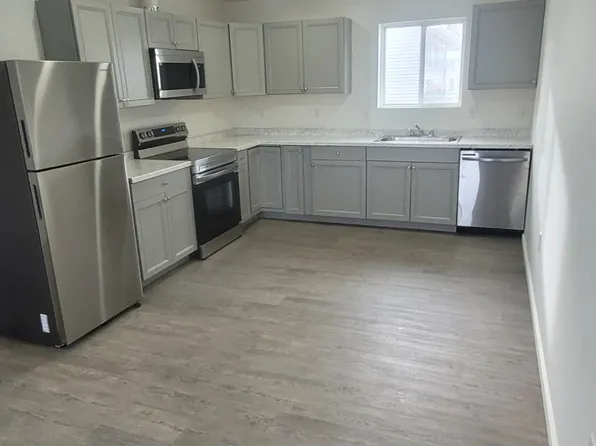 511-513 E 2nd St, Warden, WA