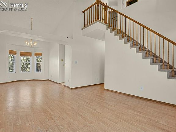 3rd image of 6359 Firestar Ln