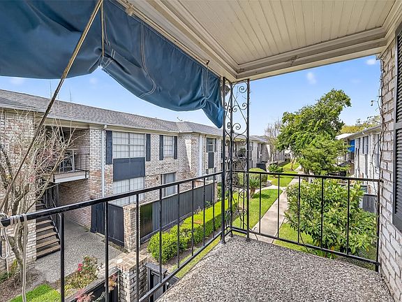 4th image of 7900 Westheimer Rd APT 112