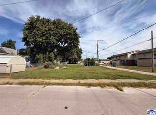418 1st Ave, Terre Haute, IN 47807