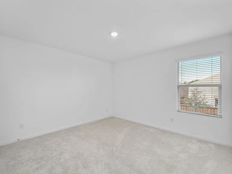 204 Ashbrook St — Photo 18