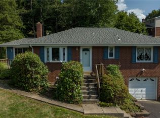5 Woodland Rd, Mc Kees Rocks, PA 15136