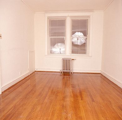 2nd image of 7250 Walnut St APT A405