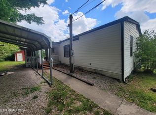 8722 Oaks Rd, Knoxville, TN 37938