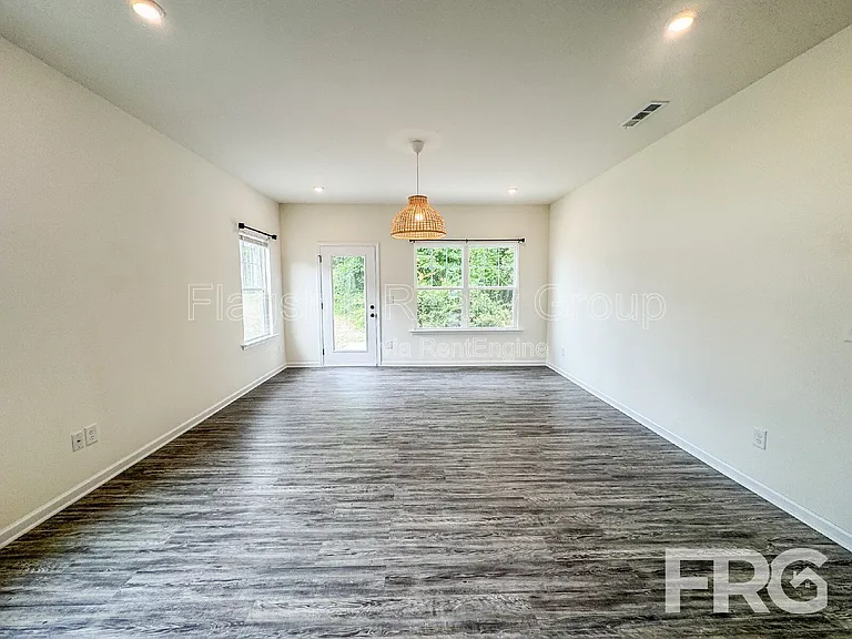 3919 Wilum Cir — Photo 10