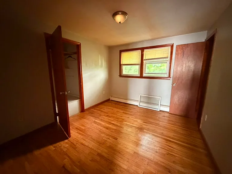 127 Warner St #2B — Photo 7