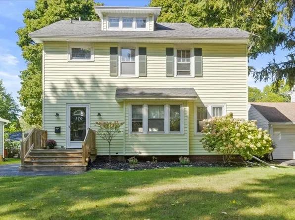 176 Elm Dr, Rochester, NY 14609