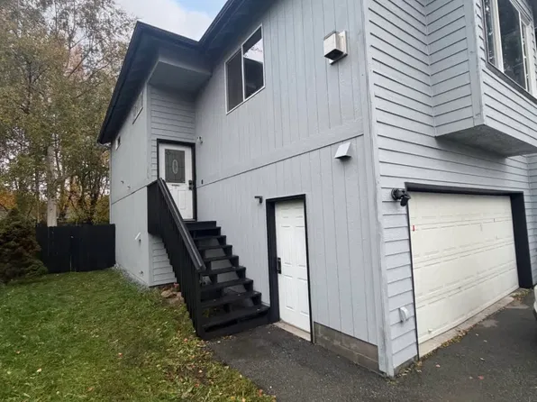 8511 Golden St #A, Anchorage, AK 99502