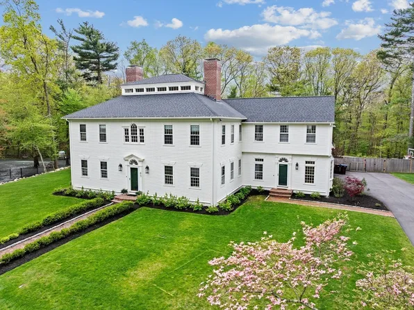 45 Popes Ln, Hingham, MA 02043