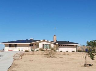 19438 Oshkosh Rd, Apple Valley, CA 92307