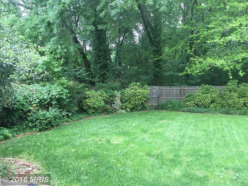 2nd image of 8510 Stable Dr